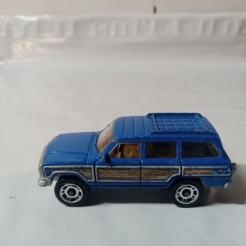 1/64 Matchbox Blue 89 JEEP GRAND WRANGLER 2017 Diecast